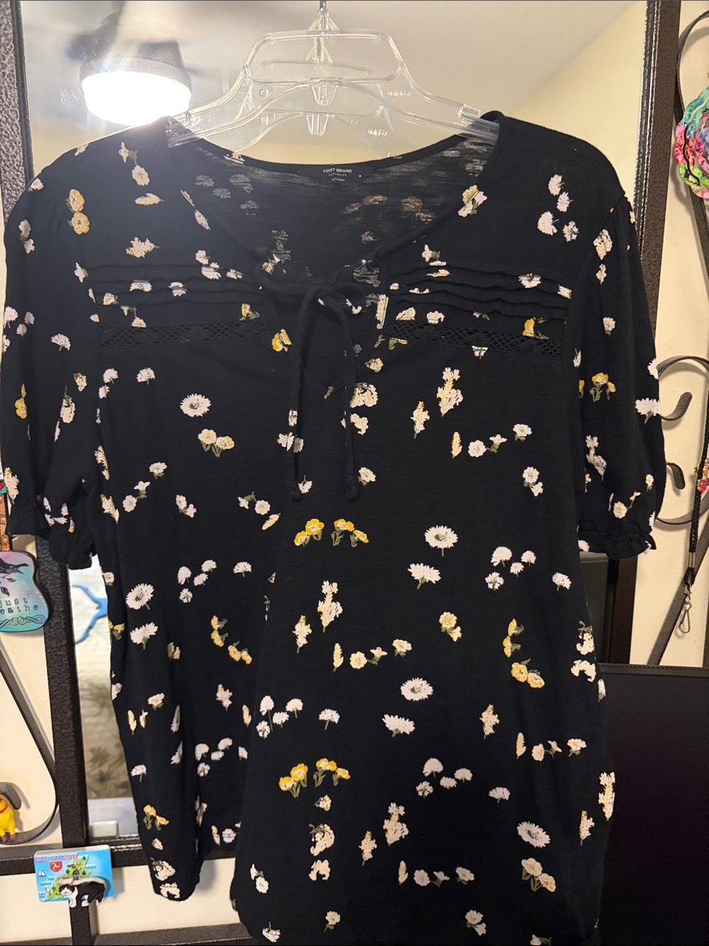 Lucky brand Black Floral Tie-Front Women's Top